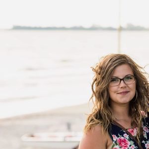 Meet your Posher, M arjjo